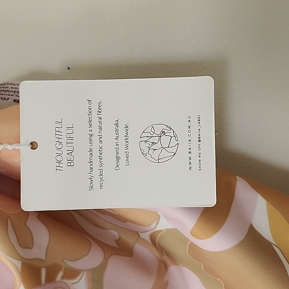 NWT BAIIA Bermuda Reversible Wrapsuit Floral One-Shoulder Swimsuit size 12 - Picture 11 of 16